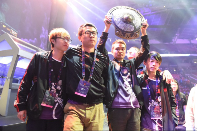 Aurora取消交易，r3salt与clax各回东家